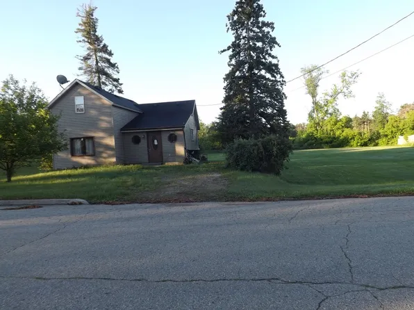 W603 Robert St, Stephenson, MI 49887