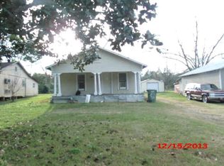 2219 Sylvester Dr, Moultrie, GA 31768