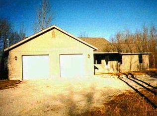850 E Farr Rd, Muskegon, MI 49444