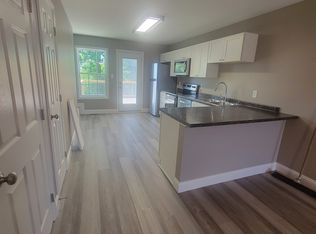 255 Creekwood Ave APT C, Bowling Green, KY 42101