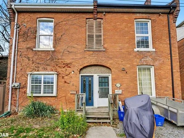 287 Hunter St E, Hamilton, ON L8N 1N5