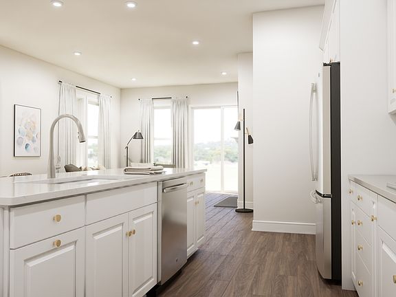 5th image of 6904 Barbera Dr