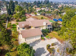2040 Citrus Wood Ln, Riverside, CA 92503