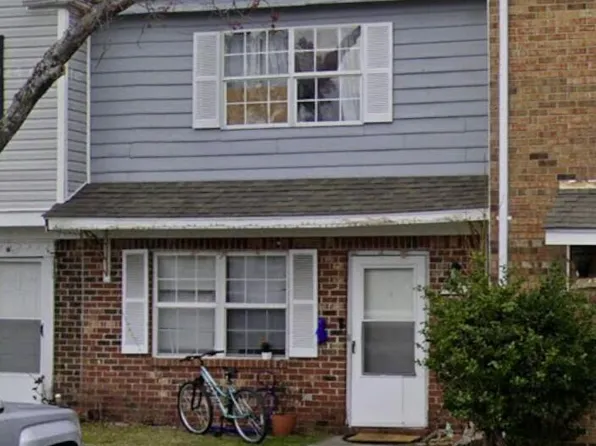 621 Myrtlewood Circle, Jacksonville, NC 28546