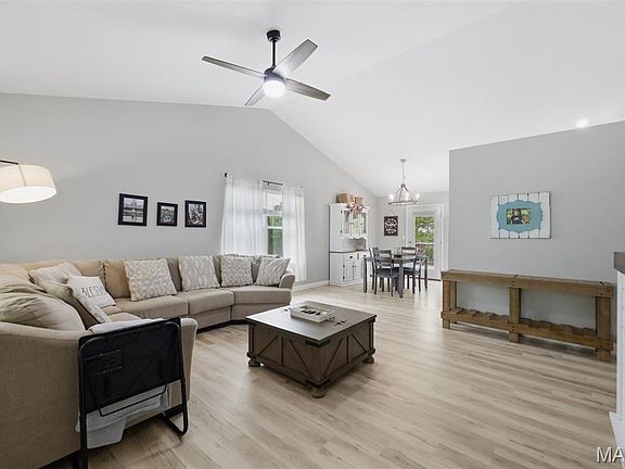 2nd image of 4727 Tillman Trl