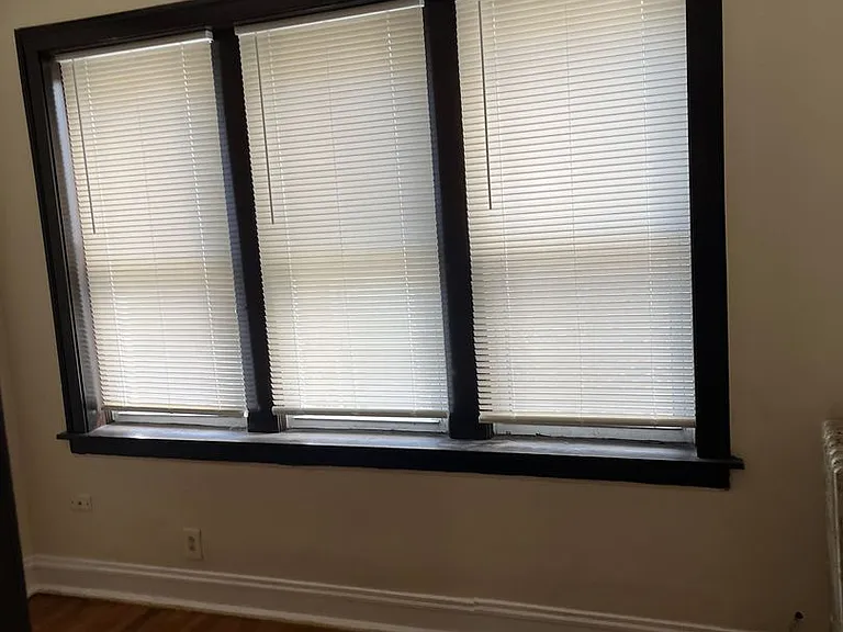6315 S California Ave — Photo 29