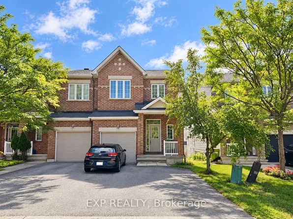 448 Foxhall Way, Ottawa, ON K2M 0G1