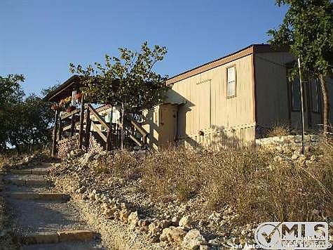 2nd image of 570 Lake Country Dr