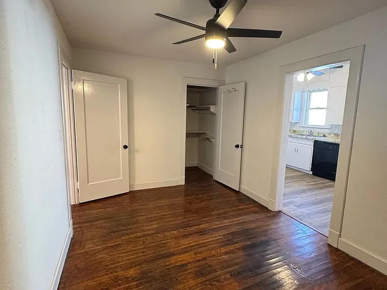 3205 S Tyler St — Photo 9