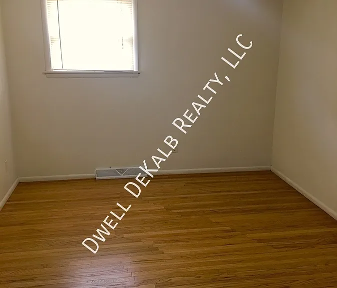 818 Greenbrier Rd #C — Photo 7