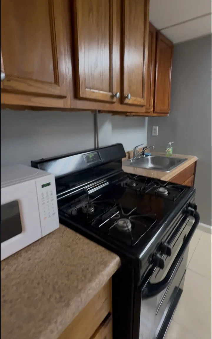 1 bed, $1,350 — Photo 1