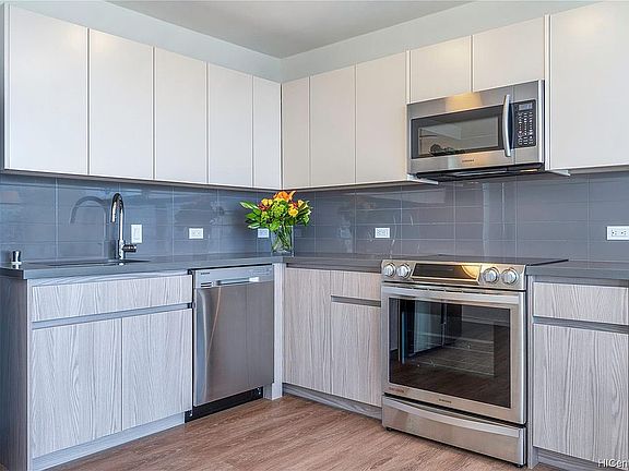 2nd image of 1631 Kapiolani Blvd APT 3711