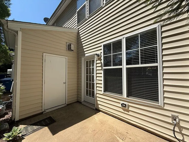 3021 Parkersburg St — Photo 24