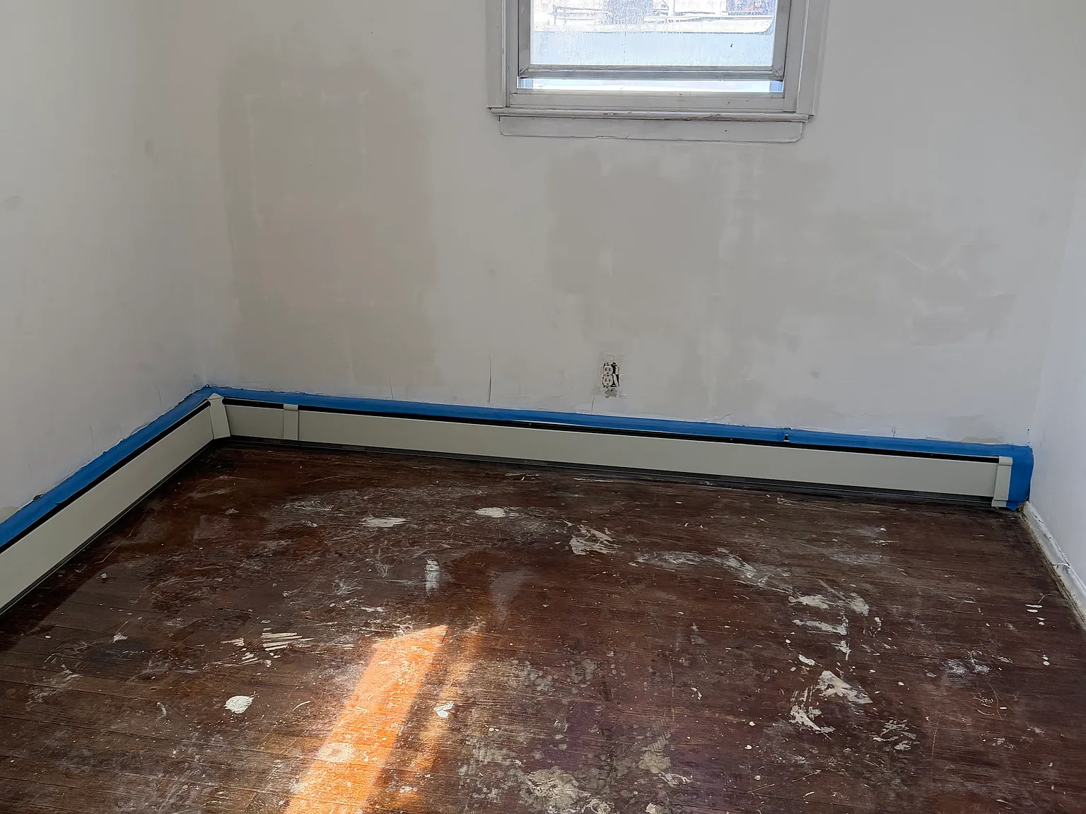 3 bed, 950 sqft, $3,500 — Photo 4