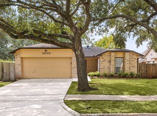 3930 Mill Rock Cir, Sugar Land, TX 77479