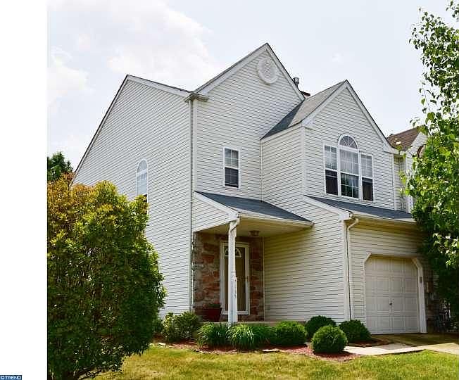 1st image of 135 Mendel Ct