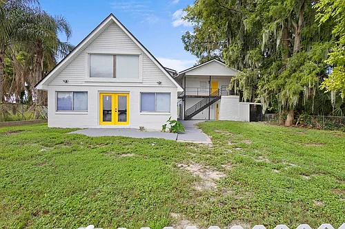 1824 Lake St Photo 1