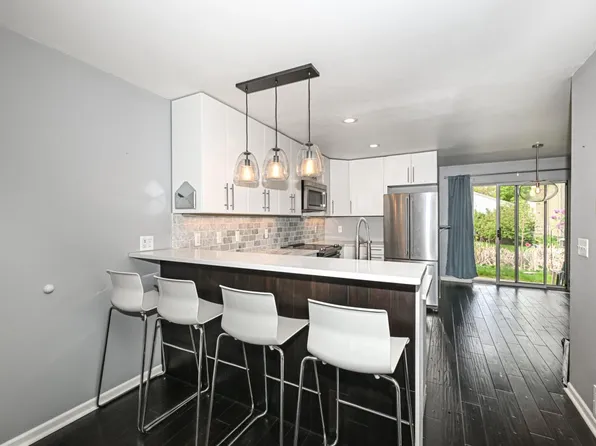 1130 West Baldwin COURT, Mequon, WI 53092