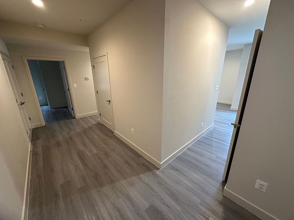 1st image of 1735 28th St SE Unit 102