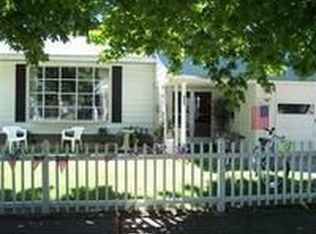 333 S Carroll St, Pentwater, MI 49449