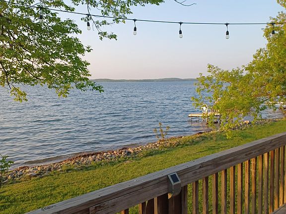 3rd image of 43856 Outlet Beach Rd
