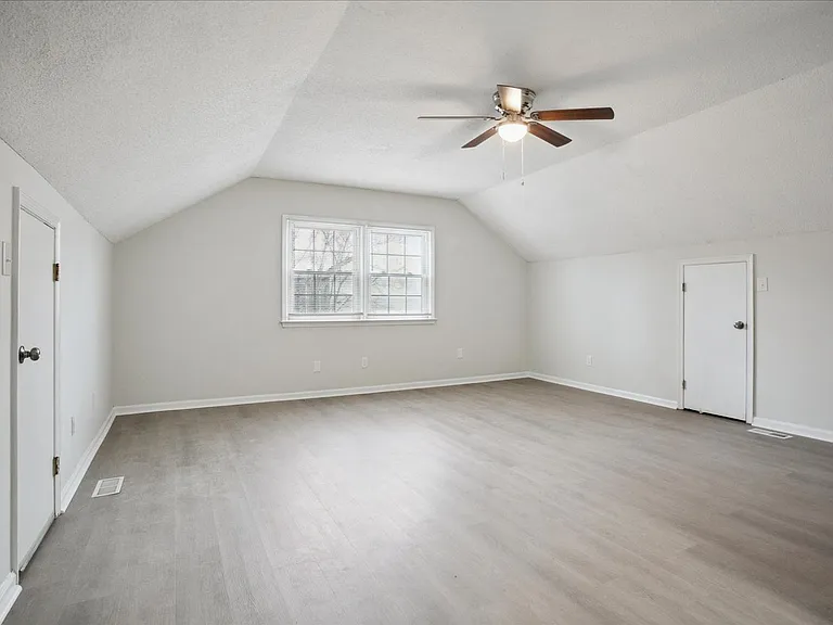 1 Sandpiper Ct — Photo 13