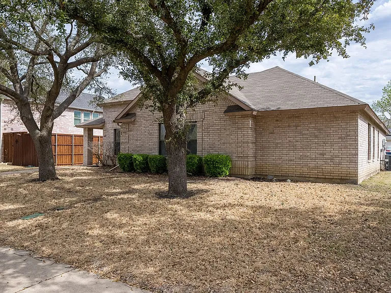 6410 Nottoway Ct — Photo 6