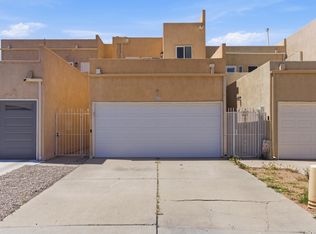 4623 Via Macduffee Rd NE, Albuquerque, NM 87111
