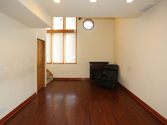 5th image of 2458 N Clybourn Ave #A03w
