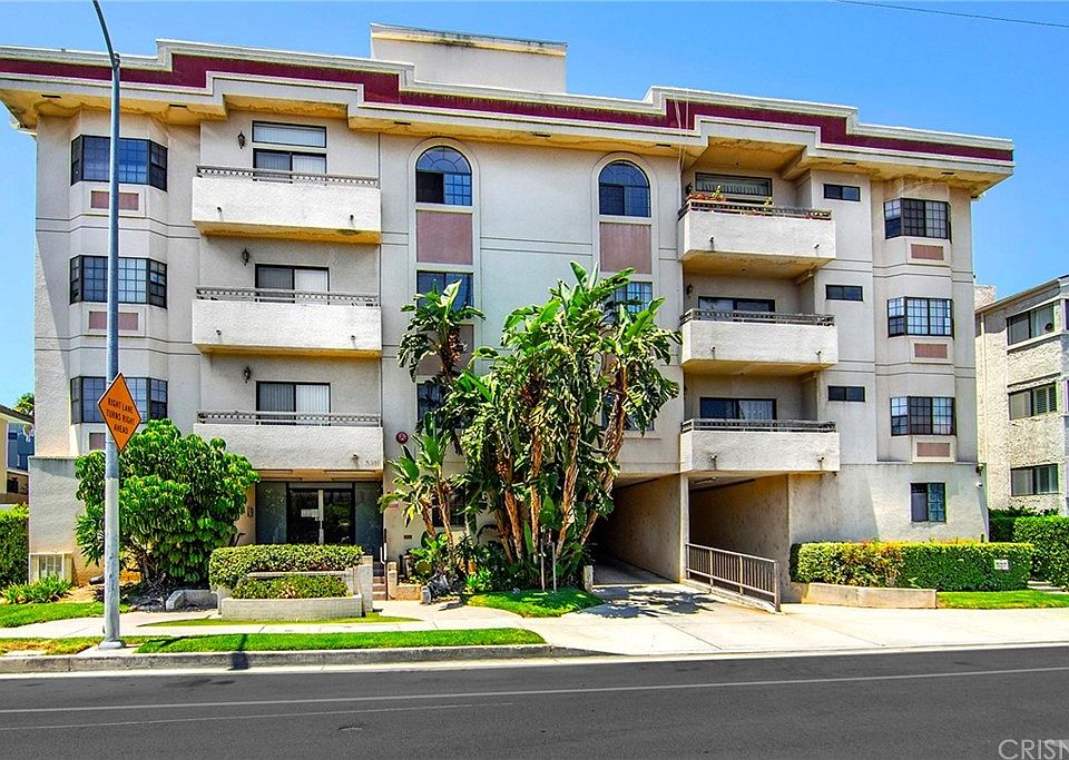 5319 Lindley Ave Tarzana CA Zillow