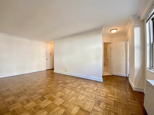 Rented by Elegran | media 2