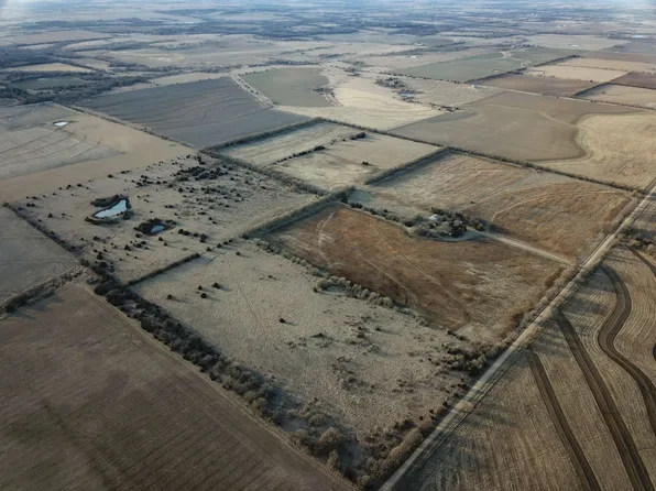 1927 Road 19, Howard, KS 67349