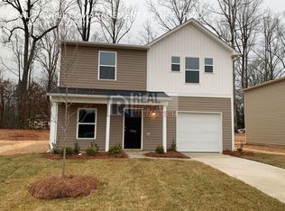 2906 Desmond Woods Dr, Greensboro, NC 27405