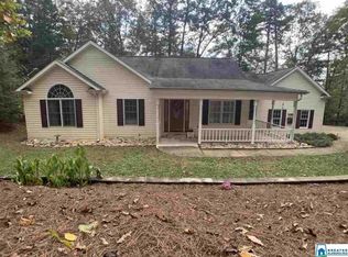 586 Maple Ln, Jacksonville, AL 36265