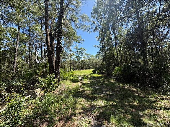 3rd image of 394 N Florene Point