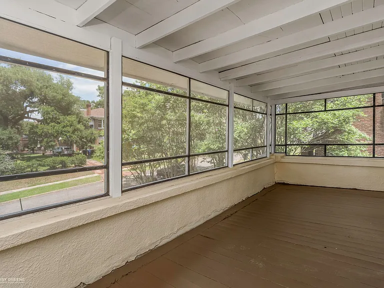 3305 Creswell Ave — Photo 10