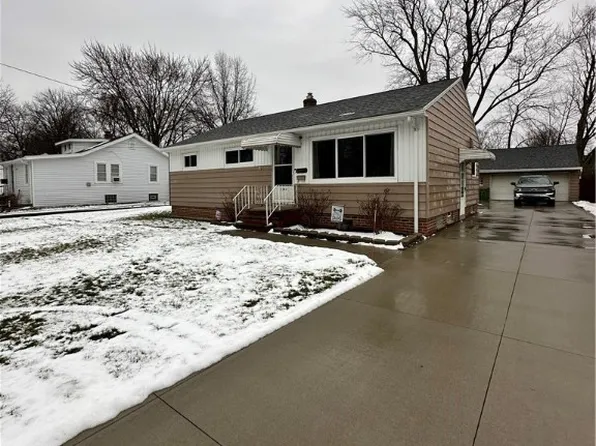 1283 Hulett, Perry, OH 44081