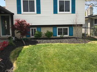 36809 Manning Ct, Sterling Heights, MI