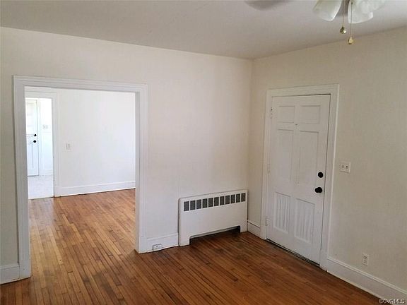 3rd image of 13240 Lee Ave