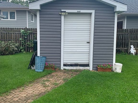 2nd image of 7040 W 82nd St