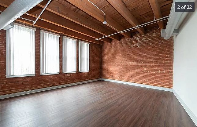 1st image of 510 Delaware St APT 305