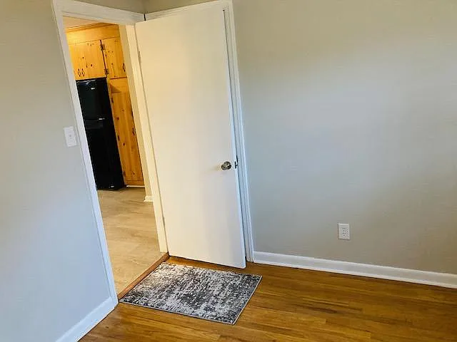 3407 Madison Ave — Photo 12