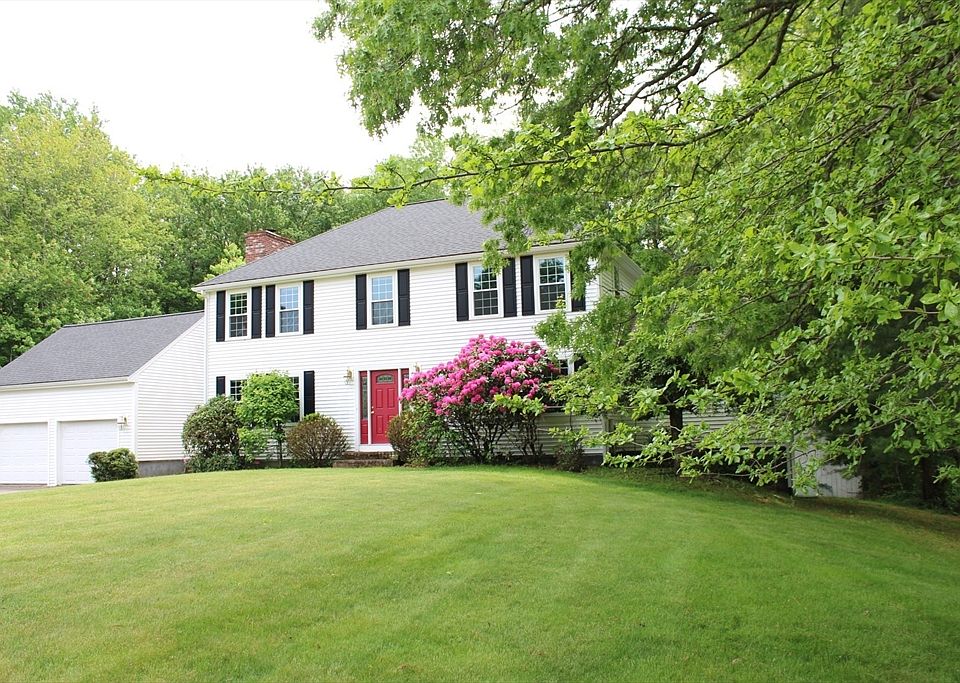 1st image of 27 Gretchen Way