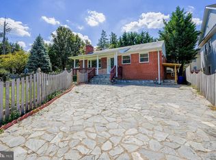 6400 Bells Mill Rd, Bethesda, MD 20817