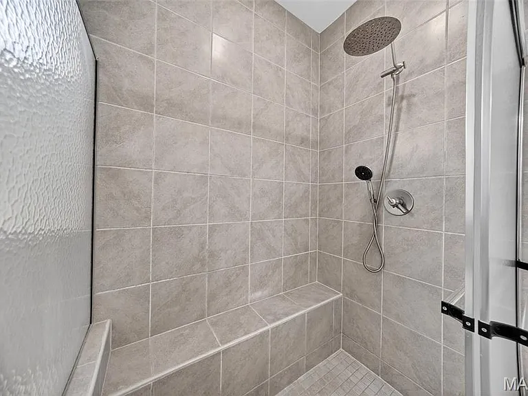 207 Kerry Downs Dr — Photo 20