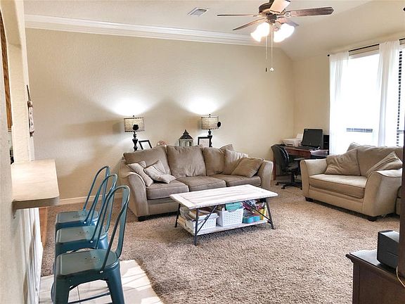 4th image of 85 Tangerine Ct