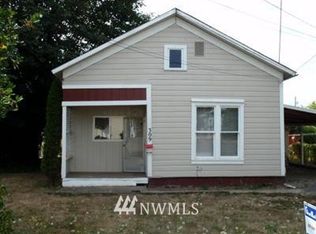 306 Roake Ave NE, Castle Rock, WA 98611