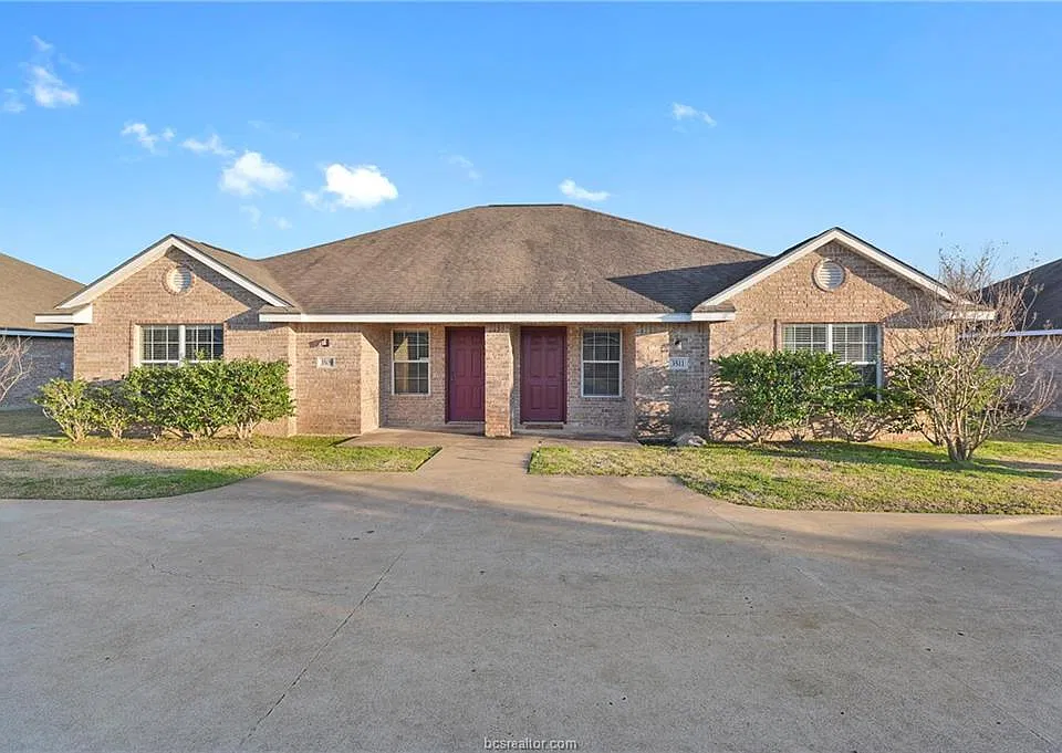 3545 Paloma Ridge Dr
