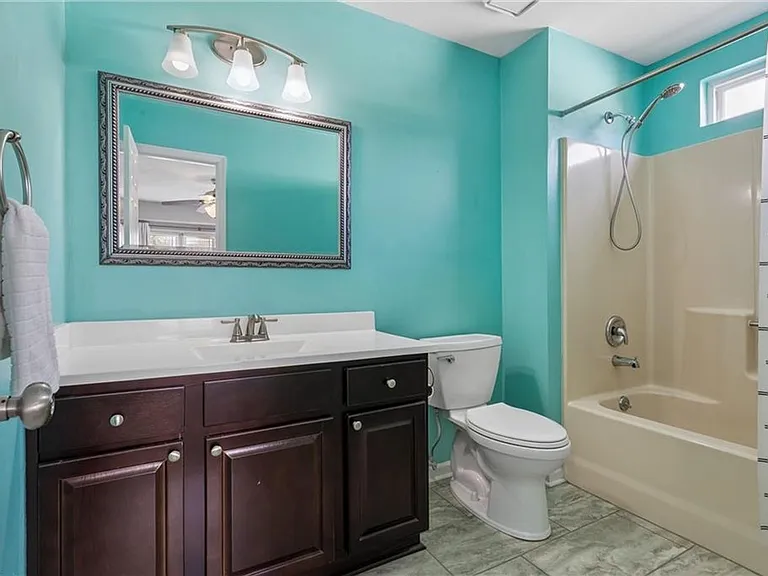 4868 Boxford Rd — Photo 35