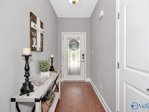 5th image of 2905 Magnolia Park Dr SE